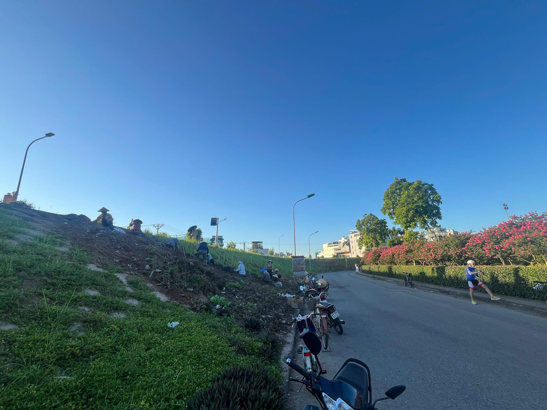 Trống cổ lạc triền đê Bắc Biên — ảnh 7